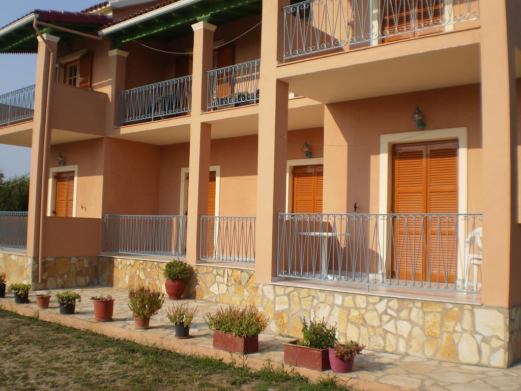 Telis Apartments One Roda  Zewnętrze zdjęcie
