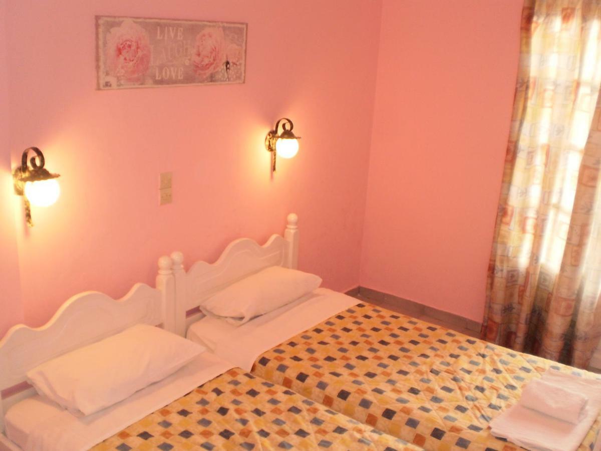 Telis Apartments One Roda  Zewnętrze zdjęcie